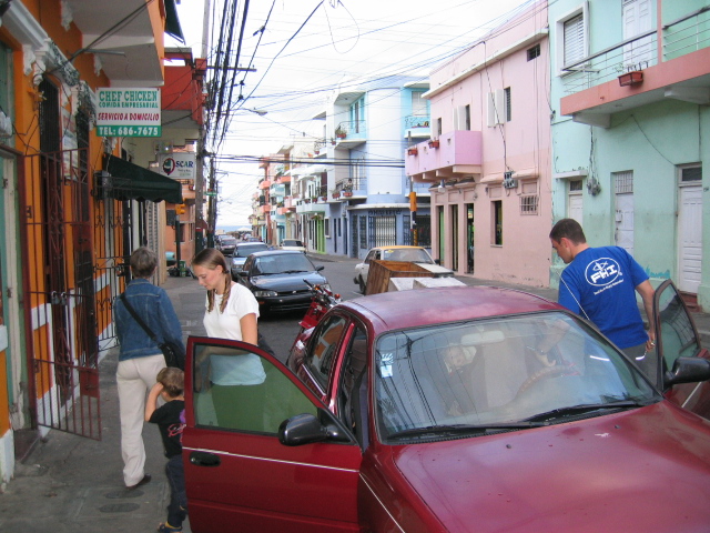 Palo Hincado street